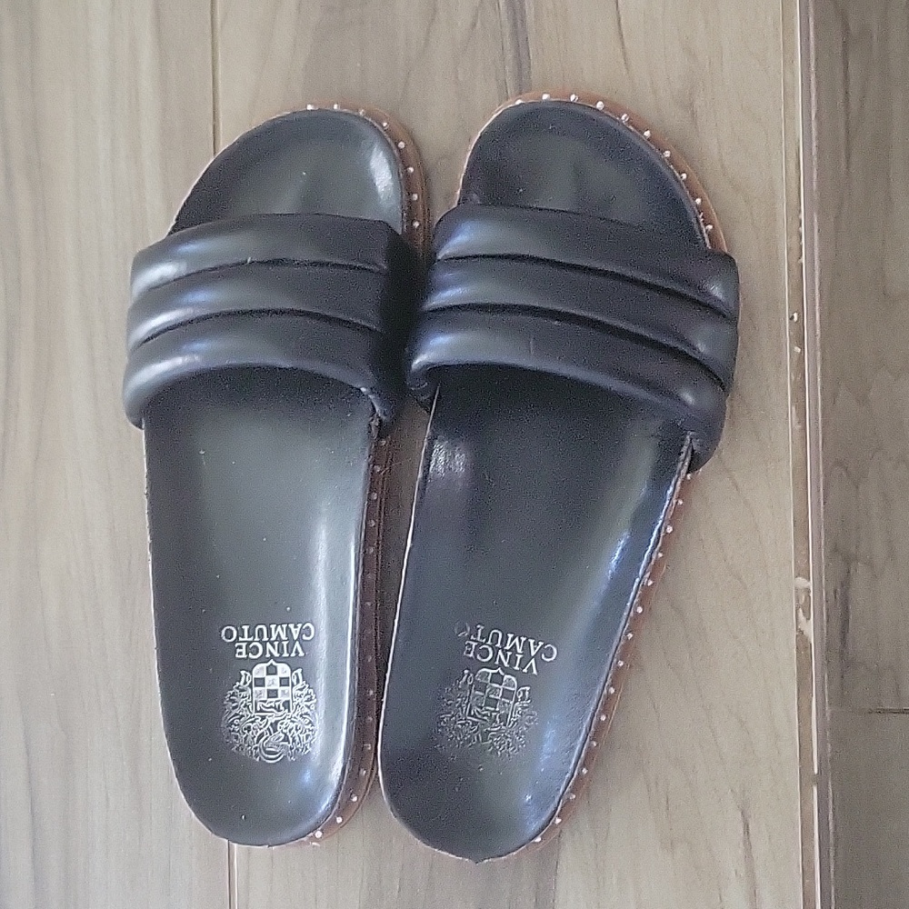 Vince Camuto black slides